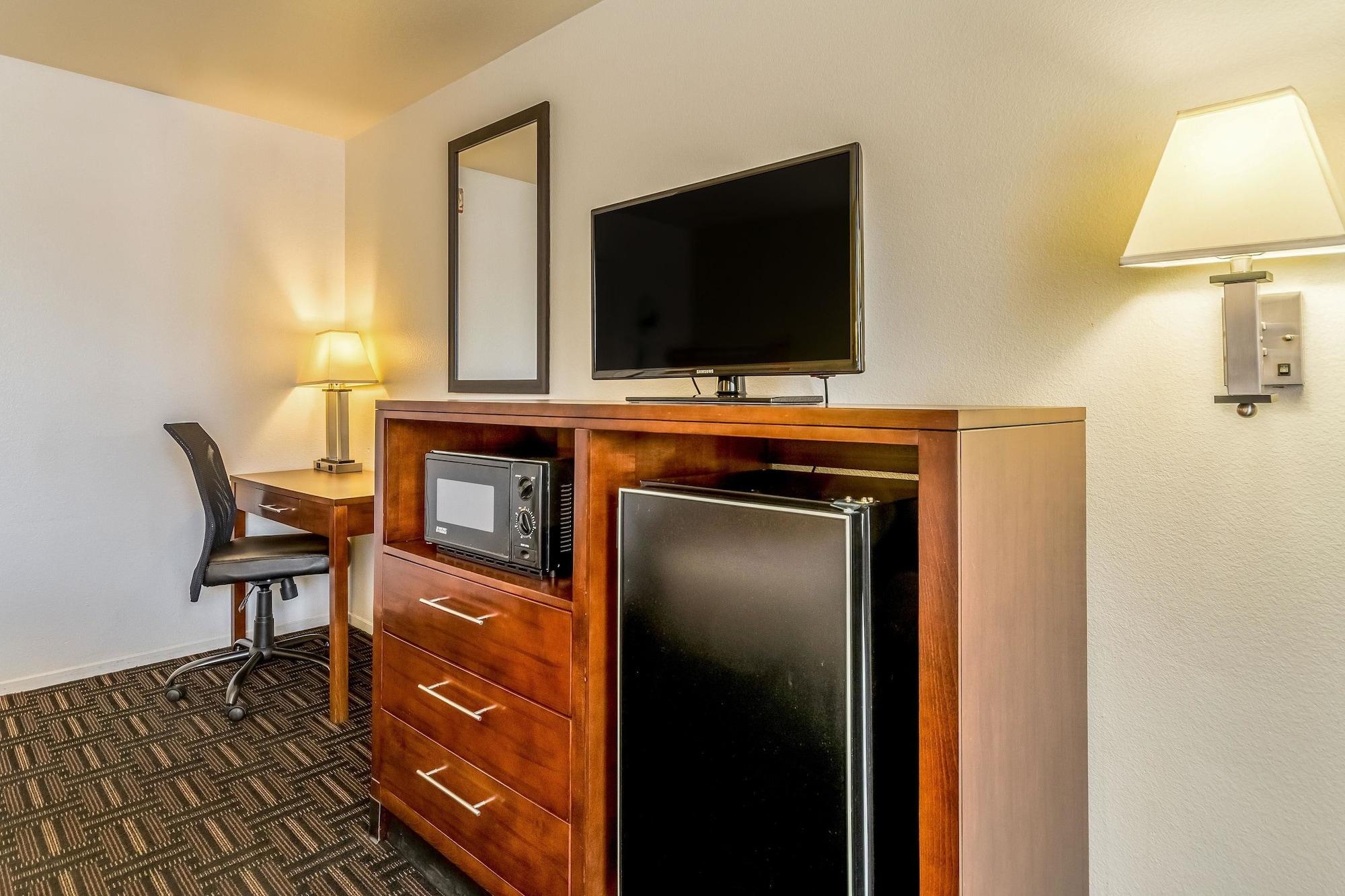 Hotel Quality Near 2*