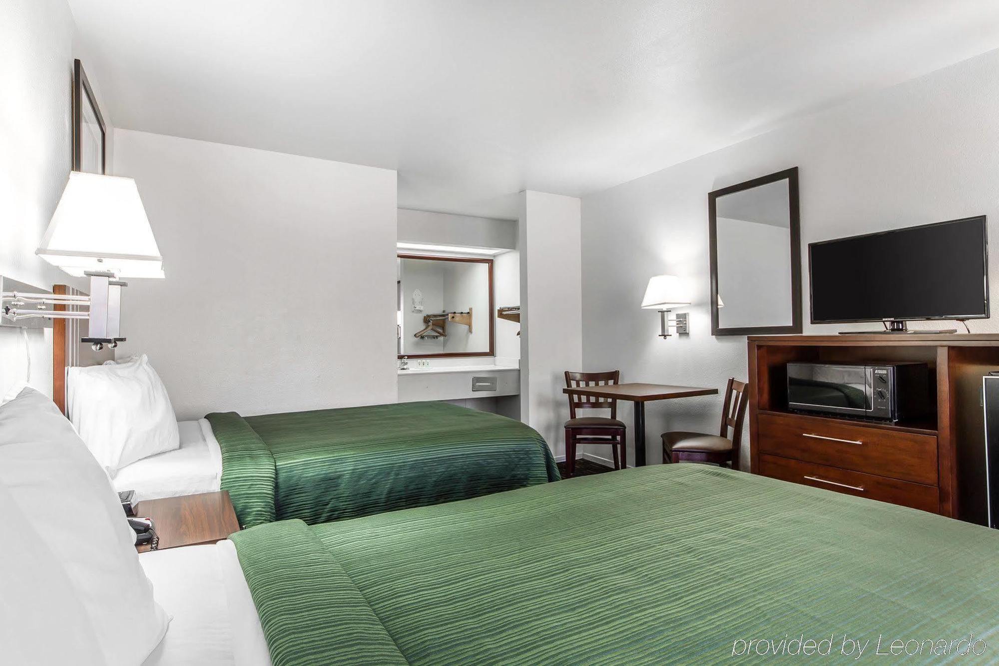 Hotel Quality Near Fresno